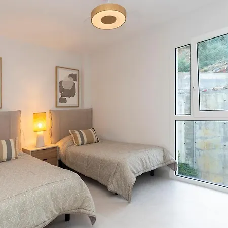 Atico Duplex En Con Vistas Al Mar Y Montana A 10 Min De La Playa Appartement