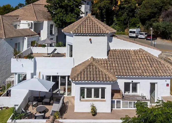 Atico Duplex En Con Vistas Al Mar Y Montana A 10 Min De La Playa *