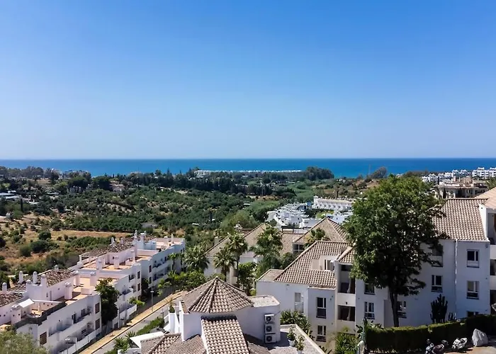 Atico Duplex En Con Vistas Al Mar Y Montana A 10 Min De La Playa * Estepona