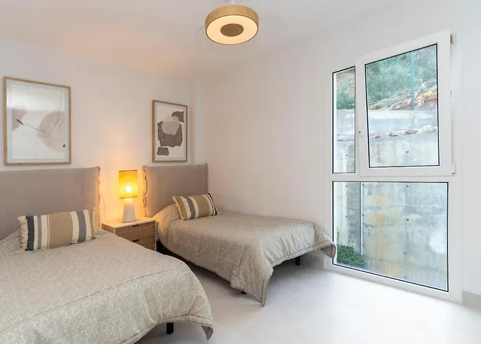 Atico Duplex En Con Vistas Al Mar Y Montana A 10 Min De La Playa Apartamento