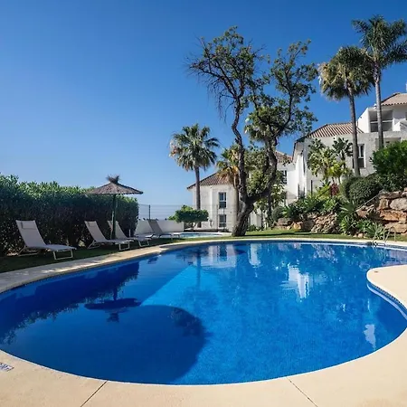 Lejlighed Atico Duplex En Con Vistas Al Mar Y Montana A 10 Min De La Playa Estepona