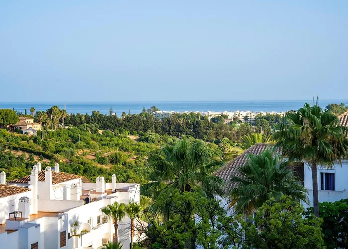 아파트 Atico Duplex En Con Vistas Al Mar Y Montana A 10 Min De La Playa 에스테포나