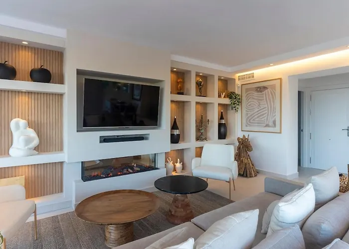 Atico Duplex En Con Vistas Al Mar Y Montana A 10 Min De La Playa *