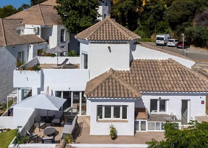 Atico Duplex En Con Vistas Al Mar Y Montana A 10 Min De La Playa 아파트 *