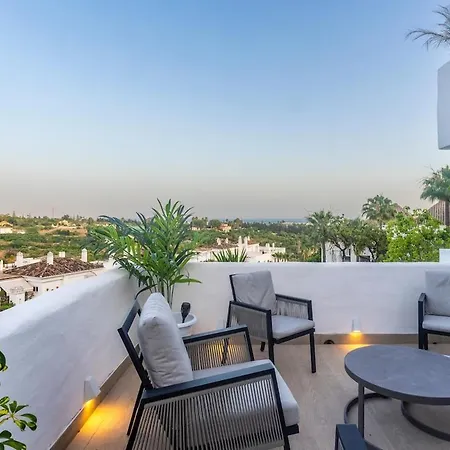 Atico Duplex En Con Vistas Al Mar Y Montana A 10 Min De La Playa Estepona