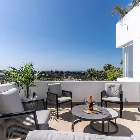 Atico Duplex En Con Vistas Al Mar Y Montana A 10 Min De La Playa * Estepona