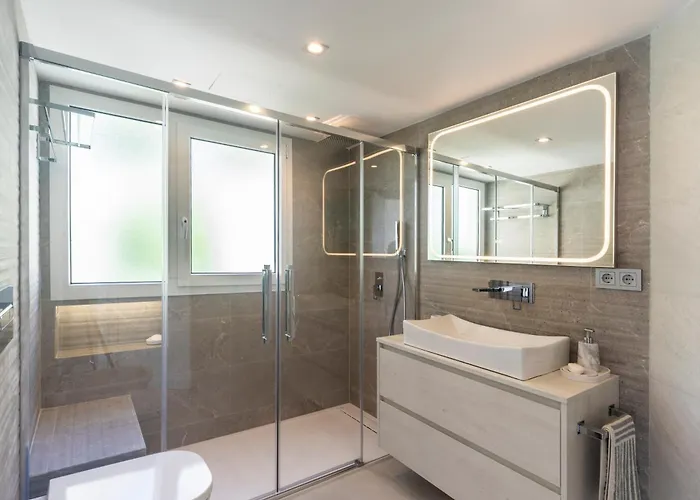 Atico Duplex En Con Vistas Al Mar Y Montana A 10 Min De La Playa *